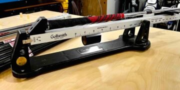 How important is golf club swing weight?