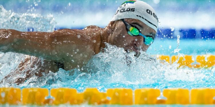 Isabel Gose Soars To Top Of 400 & 1500 Free S/C Rankings