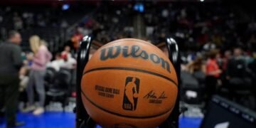 NBA Lineup Notes: Ryan, Joe, Hauser, Crowder, Payne, Beasley, McDermott, Finney-Smith, Stewart