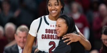 NCAAW: ACC/SEC Challenge continues with No. 1 S. Carolina at No. 24 UNC