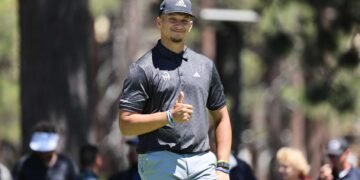Patrick Mahomes reveals his optimal number of beers for golf round