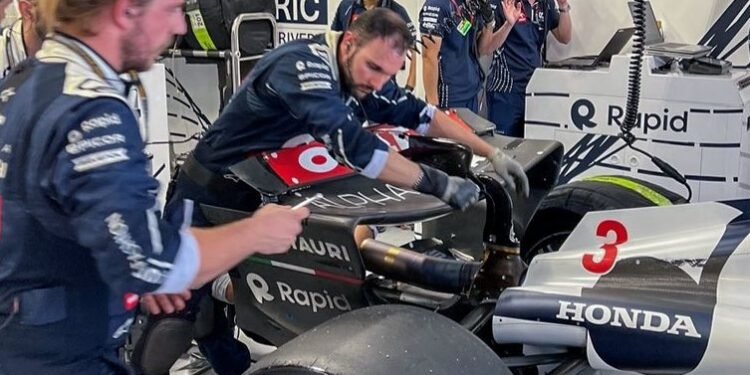 Ricciardo relieved to dodge dramatic near-miss in Brazil