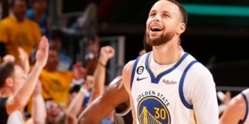 Stephen Curry expresses desire to own NBA team or join ownership group