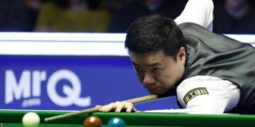 UK Snooker Championship 2023: Ding Junhui beats Mark Allen 6-5