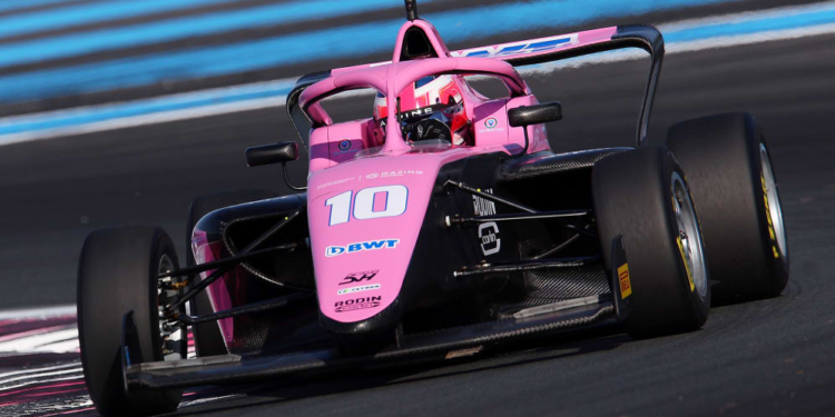 Alpine junior Abbi Pulling returns for second F1 Academy campaign in 2024