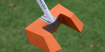 Giveaway: Golfer Most in Need of a L.A.B. Putter