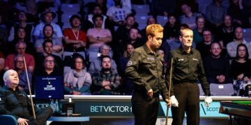 Saengkham Surge Downs Higgins – World Snooker