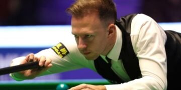 UK Championship 2023: Ronnie O’Sullivan survives scare against Zhou Yuelong to reach semi-finals