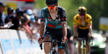 Uijtdebroeks to attend Jumbo-Visma training camp despite contract dispute with Bora-Hansgrohe