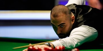 Victorious Vafaei Storms To Quarters