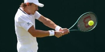 De Minaur advances to Wimbledon fourth round via walkover | 6 July, 2024 | All News | News and Features | News and Events