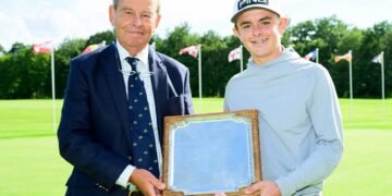 Hot-shot Hayes claims Carris Trophy – Golf News