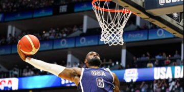 LeBron James Uses Game-Winner to Lead Team USA Over South Sudan in Close Call