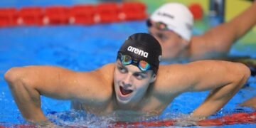 Lithuania Enjoy Gold Rush, Record-Breaking Day For Sara Curtis