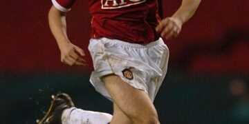 Man Utd transfer news LIVE: Leny Yoro COMPLETES medical, Mason Greenwood ‘to Marseille AGREED’, Tah battle with Bayern