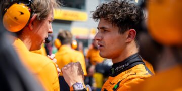 McLaren to work with Norris to resolve opening lap struggles
