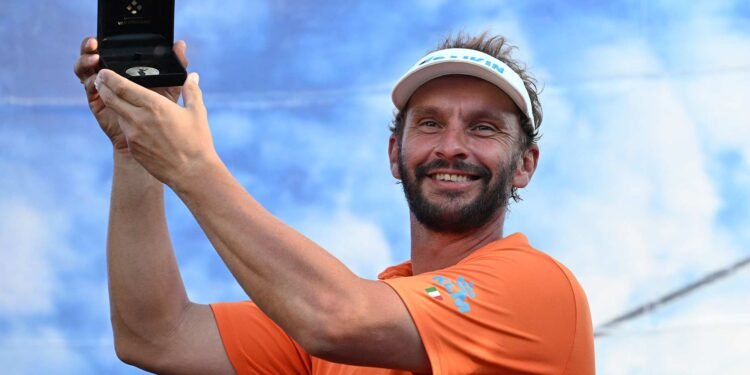 Pro wins suit against country’s Olympic Committee to play in Paris