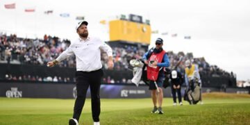 Shane Lowry’s Troon scouting trip turned ‘mental.’ Now he’s leading The Open