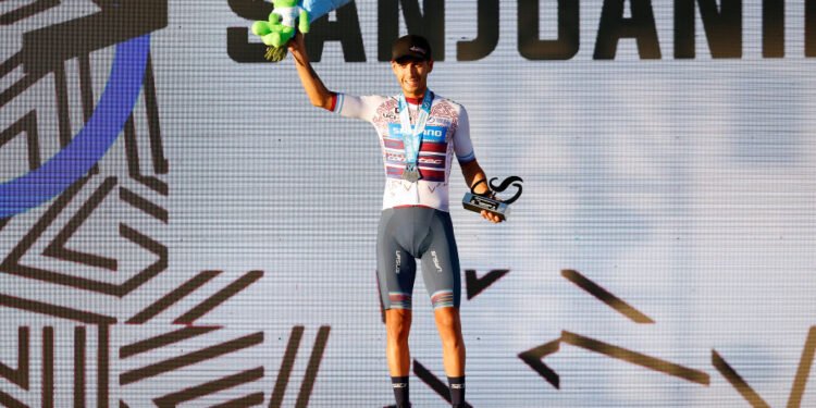 Volta a Portugal: German Tivani wins stage 2