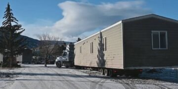 ‘Confidence booster’: Merritt marks flood recovery milestones for bridge and dike – BC