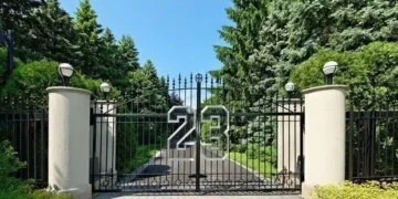 Michael Jordan Sells Highland Park Mansion For $14.855M