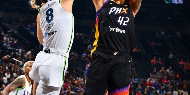 WNBA: Minnesota Lynx open 2024 playoffs against Phoenix Mercury