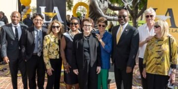 Cal State LA Celebrates Billie Jean King, Unveils Statue of Hall of Famer