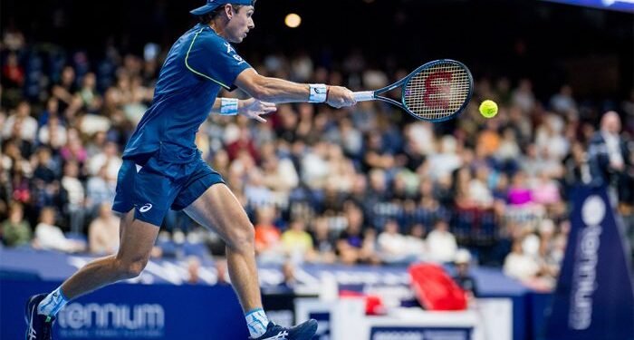 De Minaur victorious in return from injury in Antwerp | 17 October, 2024 | All News | News and Features | News and Events