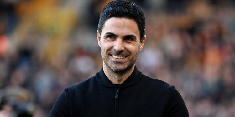 Ex-Arsenal midfielder makes bold claim about Gunners’ title chances