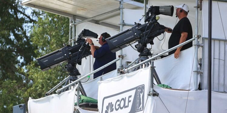 Have golf TV feedback? The PGA Tour wants to hear from you (!)