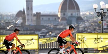 ‘It’s just messed up’ – teammate Geraint Thomas delivers verdict on Tom Pidcock crisis at Ineos Grenadiers