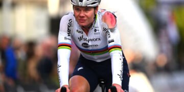 Lotte Kopecky, Charlotte Kool injured in crash-marred final on stage 5 at Simac Ladies Tour