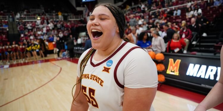 NCAAW: Iowa State, Kansas State look to battle for Big 12 supremacy