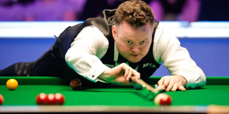 Noppon Saengkham borrows former world champion’s cue and wins