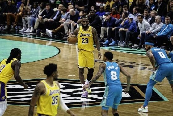 NBA-Amazon contract allows future tech adaptations