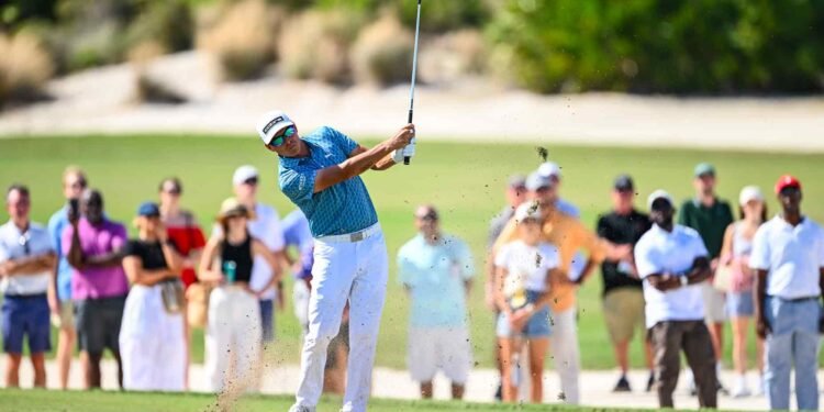 Rickie Fowler’s 1-minute flop shot lesson will sharpen your short game