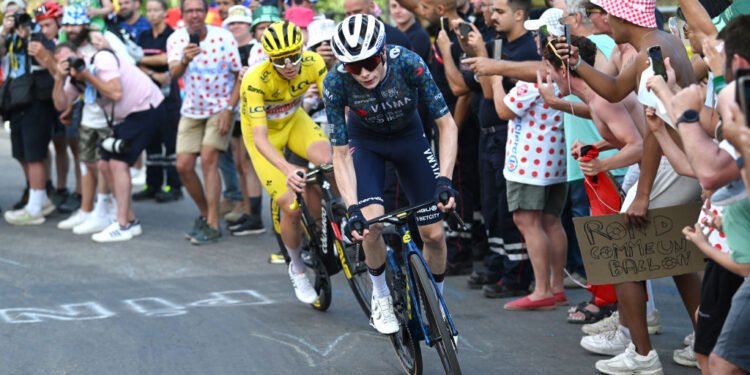 Watch the 2025 Tour de France and Paris-Roubaix in the USA with Peacock’s Black Friday mega-discount