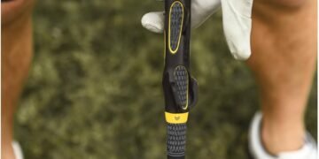 6 Simple Tips For Perfecting Your Golf Grip