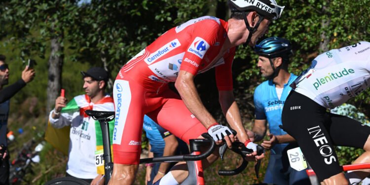 Ben O’Connor connects with his roots to inspire young Aussie generation as Jayco-AIUIa leader