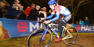 Lucinda Brand powers to victory in Superprestige Diegem women’s race