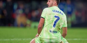 Match report and talking points as Raphinha shines in comfortable victory