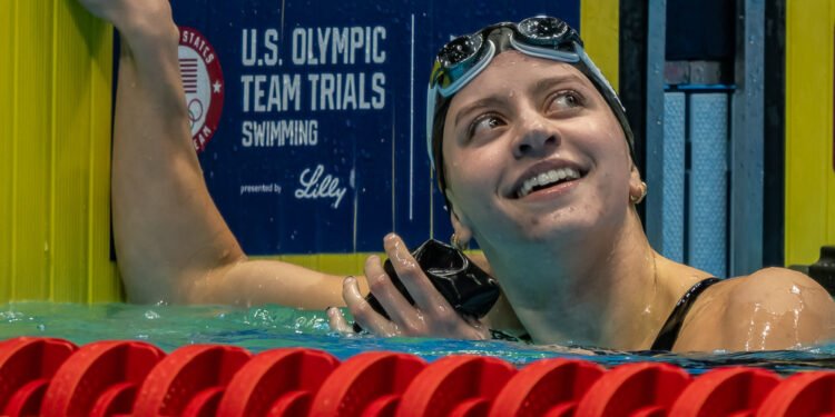 Todd DeSorbo Continues Leading Virginia Women to Dominance