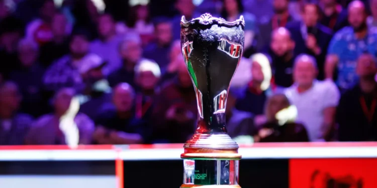 UK Championship final: Judd Trump vs Barry Hawkins