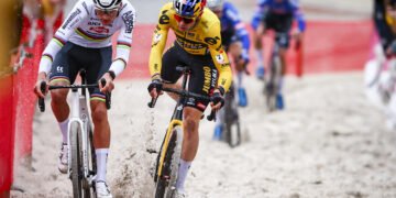 Watch Wout van Aert and Mathieu van der Poel in first cyclocross clash: Exact Cross Loenhout live streams