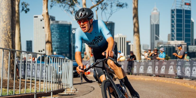18-year-old Julian Baudry sweeps up U23 men’s Australian road race title with self-assured solo surge