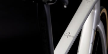 Aurum and Lightweight collaborate on a special edition Magma