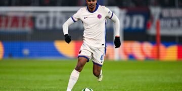 Chelsea defender ‘agrees’ Borussia Dortmund move