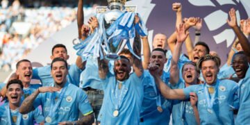 Kyle Walker joins AC Milan and posts emotional farewell to Man City