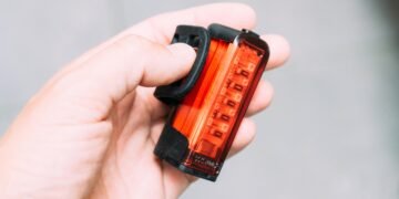 Lezyne Strip Drive Pro 400+ review: Fantastically bright light that holds securely and lasts well.