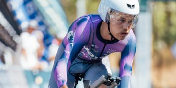 Luke Plapp claims a third elite Australian time trial title after tight battle with Jay Vine